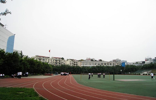 貴陽(yáng)市第九中學(xué)辦學(xué)規(guī)模怎么樣