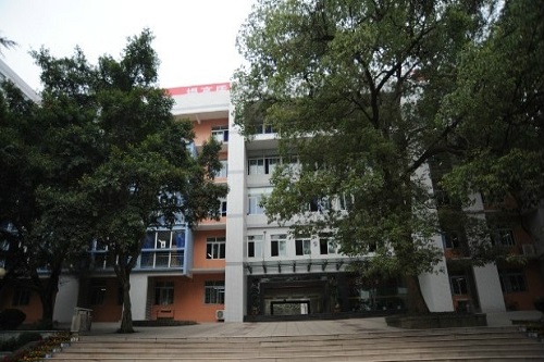 重慶九龍坡職業(yè)教育中心2021年春招招生計(jì)劃