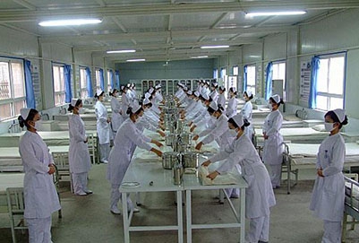 新疆維吾爾醫(yī)學(xué)專科學(xué)校2022年學(xué)費、收費多少