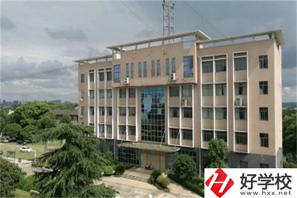 湘潭有哪些中專校風(fēng)環(huán)境好？下面3所值得一看!