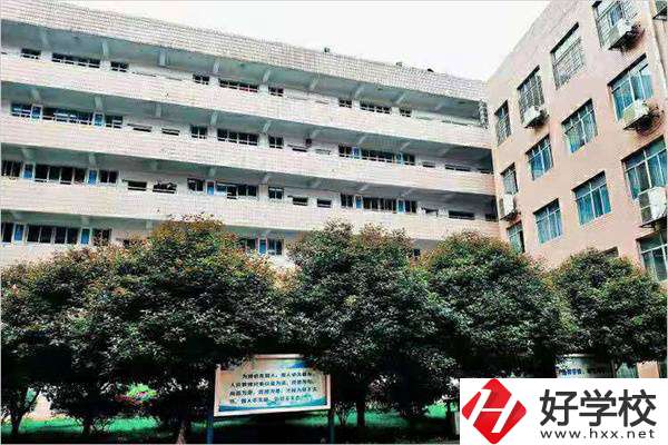 岳陽有哪些計算機中職可以就讀？計算機專業(yè)好就業(yè)嗎？