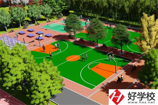 湘潭湘鋼高級技工學(xué)校有多少學(xué)生？招生規(guī)模如何？