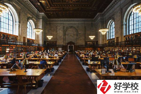 桂東縣職業(yè)技術(shù)教育學(xué)校招生辦電話是多少？