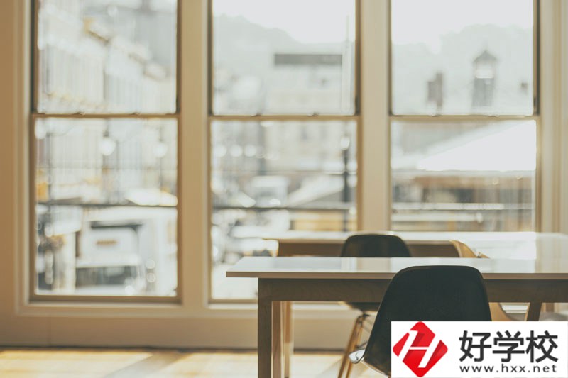 長沙學(xué)幼師專業(yè)的中職學(xué)校有哪些？