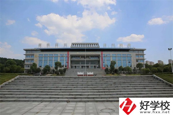 岳陽有沒有五年制大專？有哪些五年制專業(yè)？