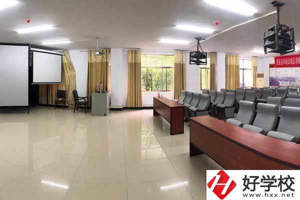湖南省岳陽(yáng)縣職業(yè)中等專業(yè)學(xué)校招生專業(yè)介紹？