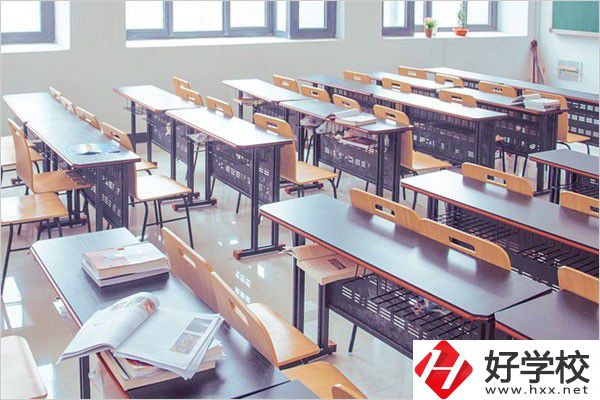 常德石門縣有什么中專學(xué)校？是公辦還是民辦的？