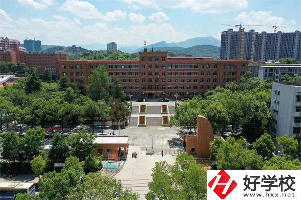 婁底哪些職校設(shè)有中職部？有什么招生專業(yè)？