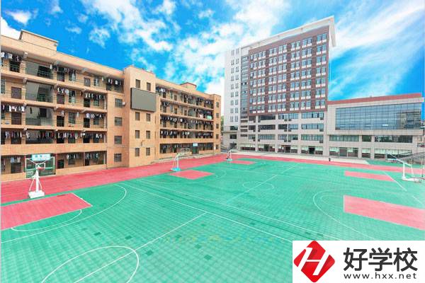 湖南省經(jīng)濟(jì)貿(mào)易職業(yè)中專學(xué)校在哪里？怎么樣？