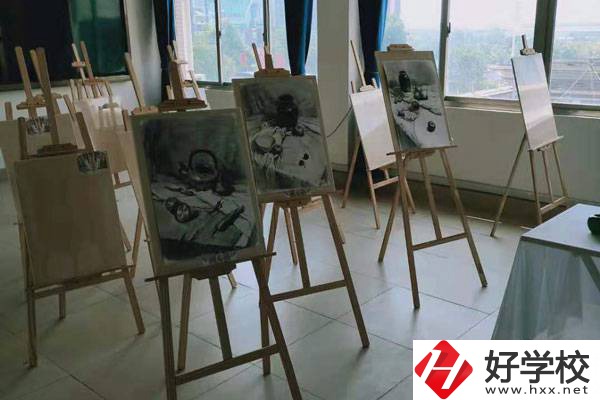 衡陽市文華藝術學校有哪些特色專業(yè)？