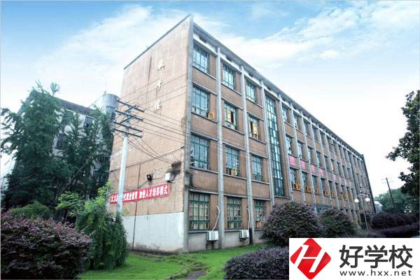 湘潭中考300-400分能讀什么學(xué)校？