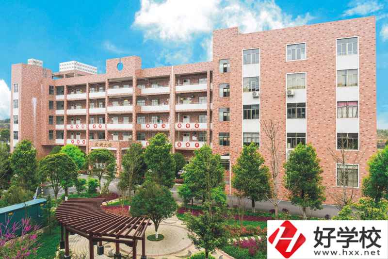 武岡市職業(yè)中專學(xué)校有哪些辦學(xué)優(yōu)勢(shì)？