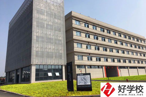 株洲正規(guī)的技校有哪些？學(xué)校怎么樣？