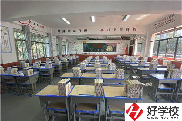 益陽(yáng)有什么醫(yī)衛(wèi)類的中專學(xué)校？辦學(xué)有特色嗎？