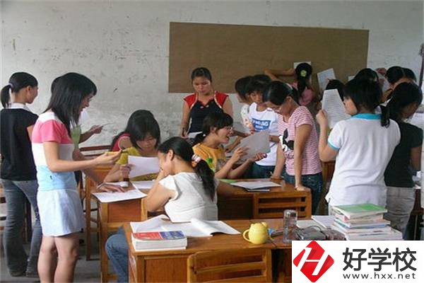 在湖南讀高中和讀職高有什么不同？職高生有什么優(yōu)勢？