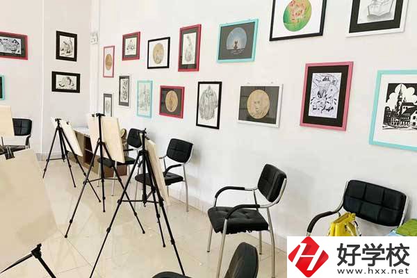 長(zhǎng)沙拔萃中等職業(yè)學(xué)校怎么樣，獲得過(guò)哪些榮譽(yù)？