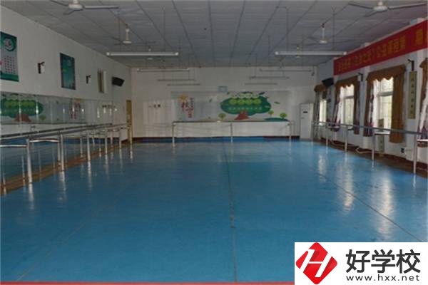 湘潭最好的民辦職高是哪所？職高值得就讀嗎？