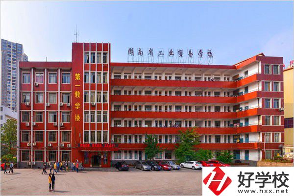 長沙升學(xué)率高的中職學(xué)校有哪些？招生要求嚴(yán)不嚴(yán)？