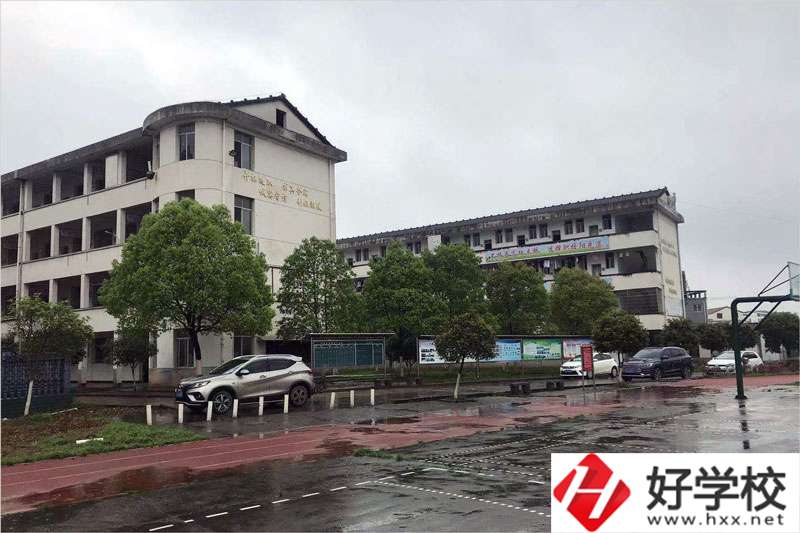 漢壽縣科技工業(yè)職業(yè)技術(shù)學(xué)校的專業(yè)好就業(yè)嗎？