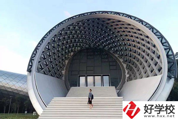 益陽哪些公辦中專比較好？它們有哪些特色專業(yè)？ 