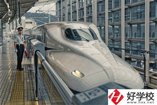 在湖南讀中職有用嗎？哪些專業(yè)好就業(yè)？