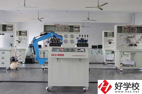 湖南省水利水電建設(shè)工程學(xué)校辦學(xué)條件和師資力量如何？