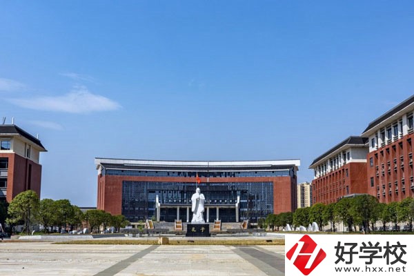 永州五年一貫制招初中生嗎？五年制大專有什么優(yōu)勢？