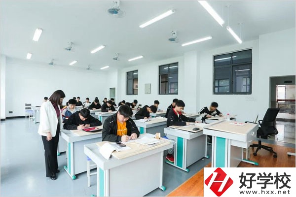 湘潭技師學院能學的專業(yè)多嗎？有哪些選擇？