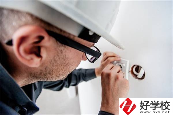 湖南中職生畢業(yè)會(huì)有就業(yè)難的問題嗎？選就業(yè)還是升學(xué)？