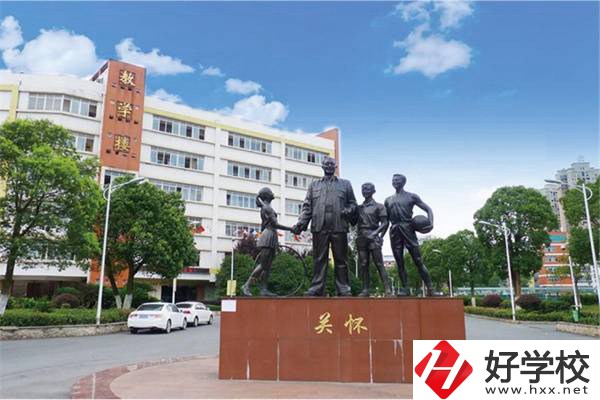 長沙衛(wèi)校推薦，中職學校學醫(yī)衛(wèi)專業(yè)有用嗎？