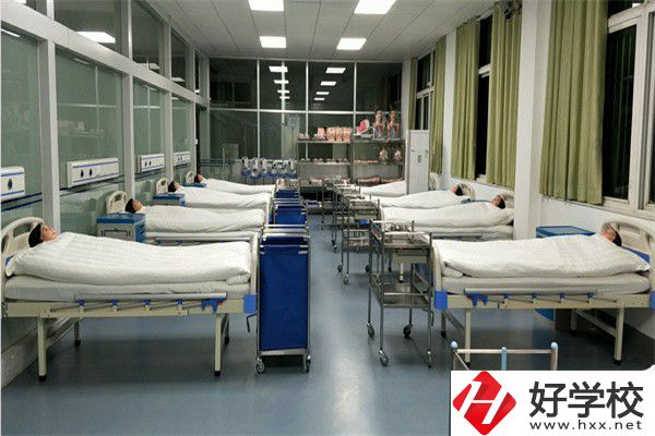 株洲哪些中職學(xué)校管理比較嚴(yán)格？校園環(huán)境怎么樣？