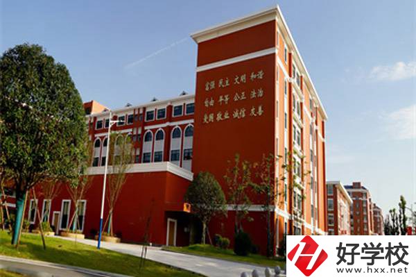 湖南醫(yī)藥職業(yè)中等專業(yè)學(xué)校在哪？有哪些專業(yè)？