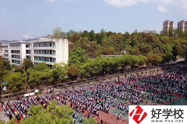 懷化工業(yè)中等專業(yè)學(xué)校值得報考嗎？從這四點(diǎn)判斷