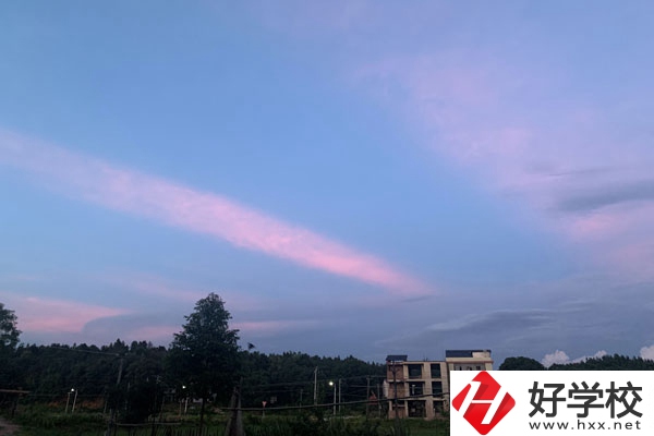 益陽市第一職業(yè)中專學(xué)校的專業(yè)就業(yè)前景如何？