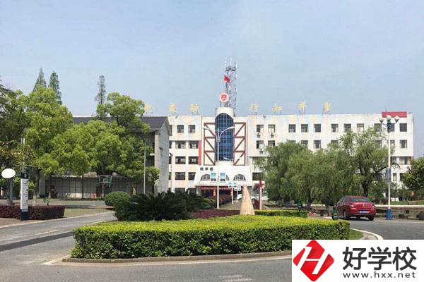 湘潭有沒有公辦大專招收初中生？可以報(bào)考哪些專業(yè)？