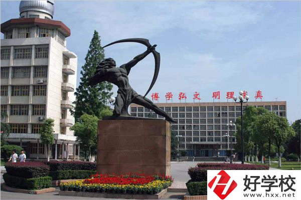 在常德學藝術(shù)選哪所中專學校比較好？