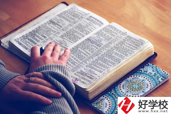 株洲軌道交通職業(yè)學(xué)校有哪些熱門專業(yè)？