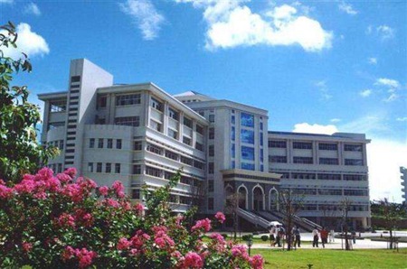 成都信息工程職業(yè)技術學校