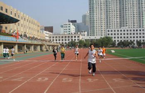 承德體育運(yùn)動學(xué)校