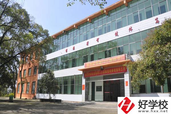 衡陽蔡倫科技中等職業(yè)學校如何?學費貴嗎?