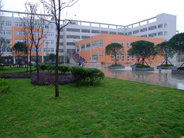 成都市禮儀職業(yè)中學(xué)有哪些報(bào)名要求？