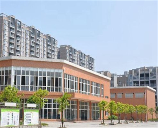 眉山衛(wèi)生職業(yè)學(xué)校怎么樣、好不好？