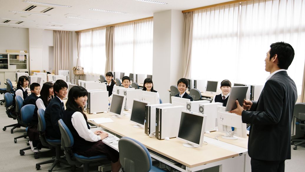 貴州工貿(mào)職業(yè)學(xué)院有五年制大專嗎？