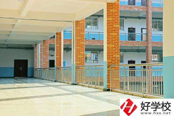 永州師范高等?？茖W(xué)校、湖南九嶷職業(yè)技術(shù)學(xué)院