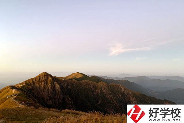 株洲人工智能職業(yè)技術學校怎么樣？從這五點來判斷