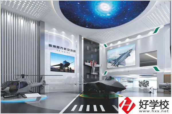 株洲南方航空技校招初中生嗎？學(xué)制幾年？