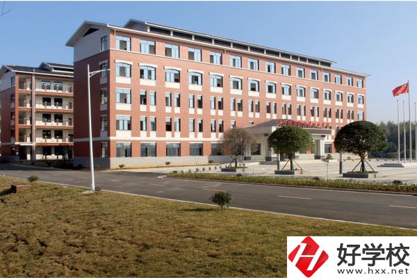 長沙市湘都中等職業(yè)學(xué)校收費(fèi)標(biāo)準(zhǔn)怎么樣？