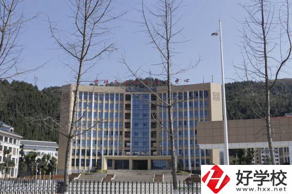保靖縣中等職業(yè)技術(shù)學(xué)校怎么樣？就業(yè)前景好不好？