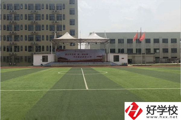 南縣創(chuàng)意職業(yè)技術(shù)學(xué)校有哪些辦學(xué)特色？值得選擇嗎？