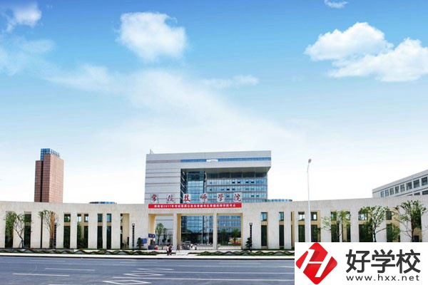 常德有哪些口碑比較好的技校？實訓(xùn)條件怎么樣？